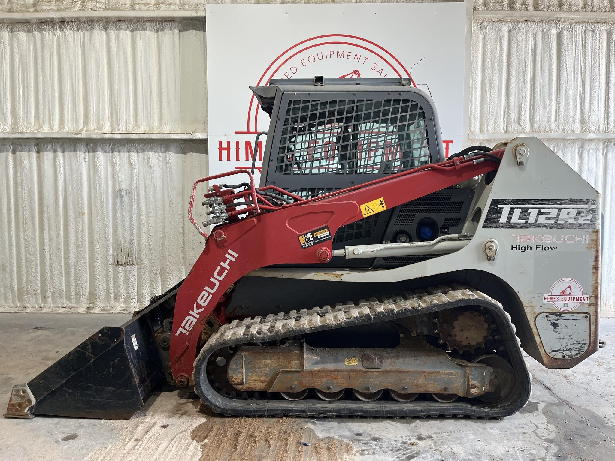 2019 TAKEUCHI TL12R2 in Van Alstyne, TX