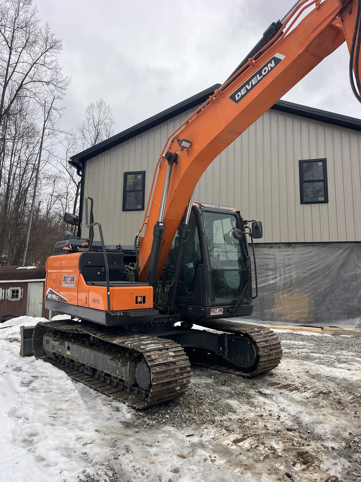 2023 DEVELON DX140 LC-7 in Lemont Furnace, PA