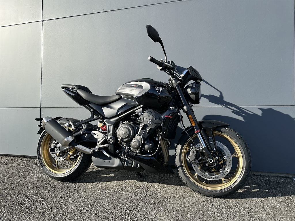 2026 Triumph Trident 800 Jet black 800 in Romney, WV