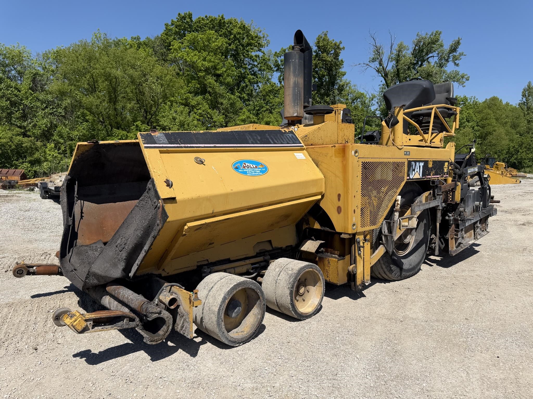 2006 CATERPILLAR AP-1000D in Granite City, IL