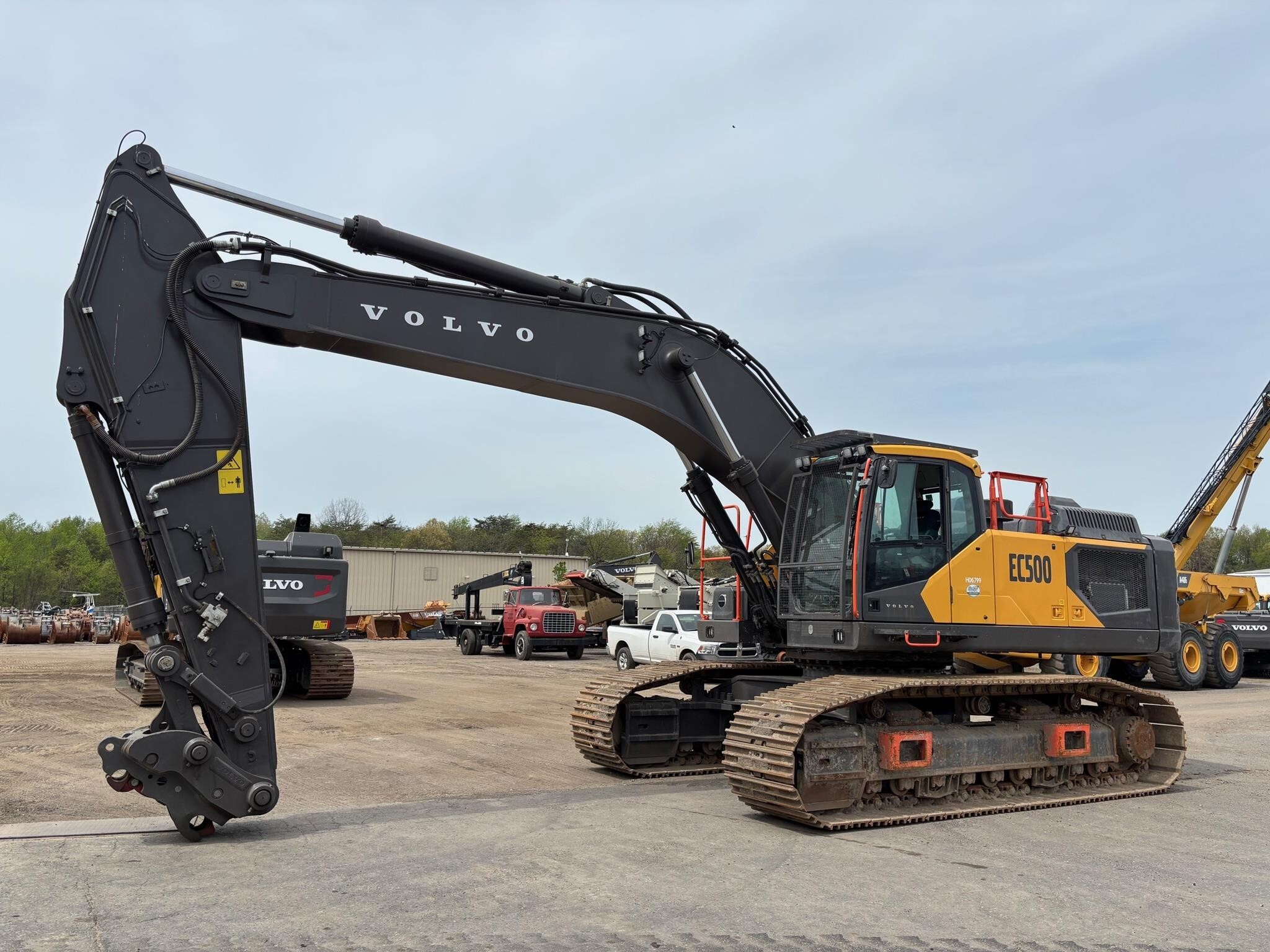 2024 VOLVO EC500FL5 in Deptford, NJ