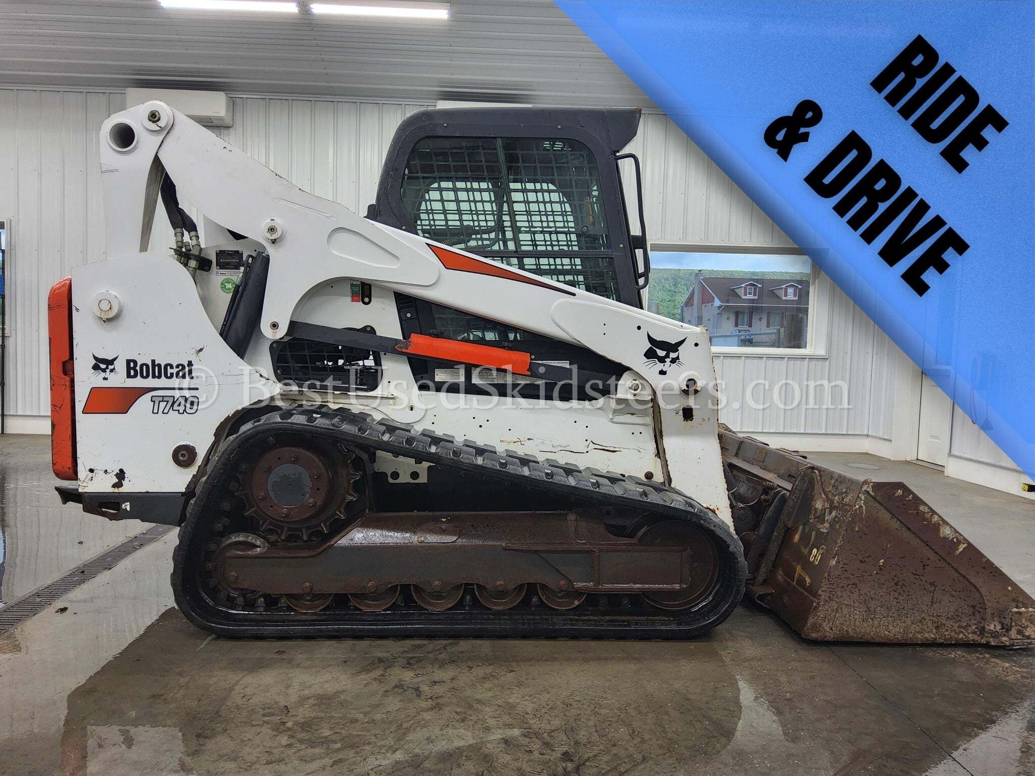 2016 BOBCAT T740 in Goshen, IN