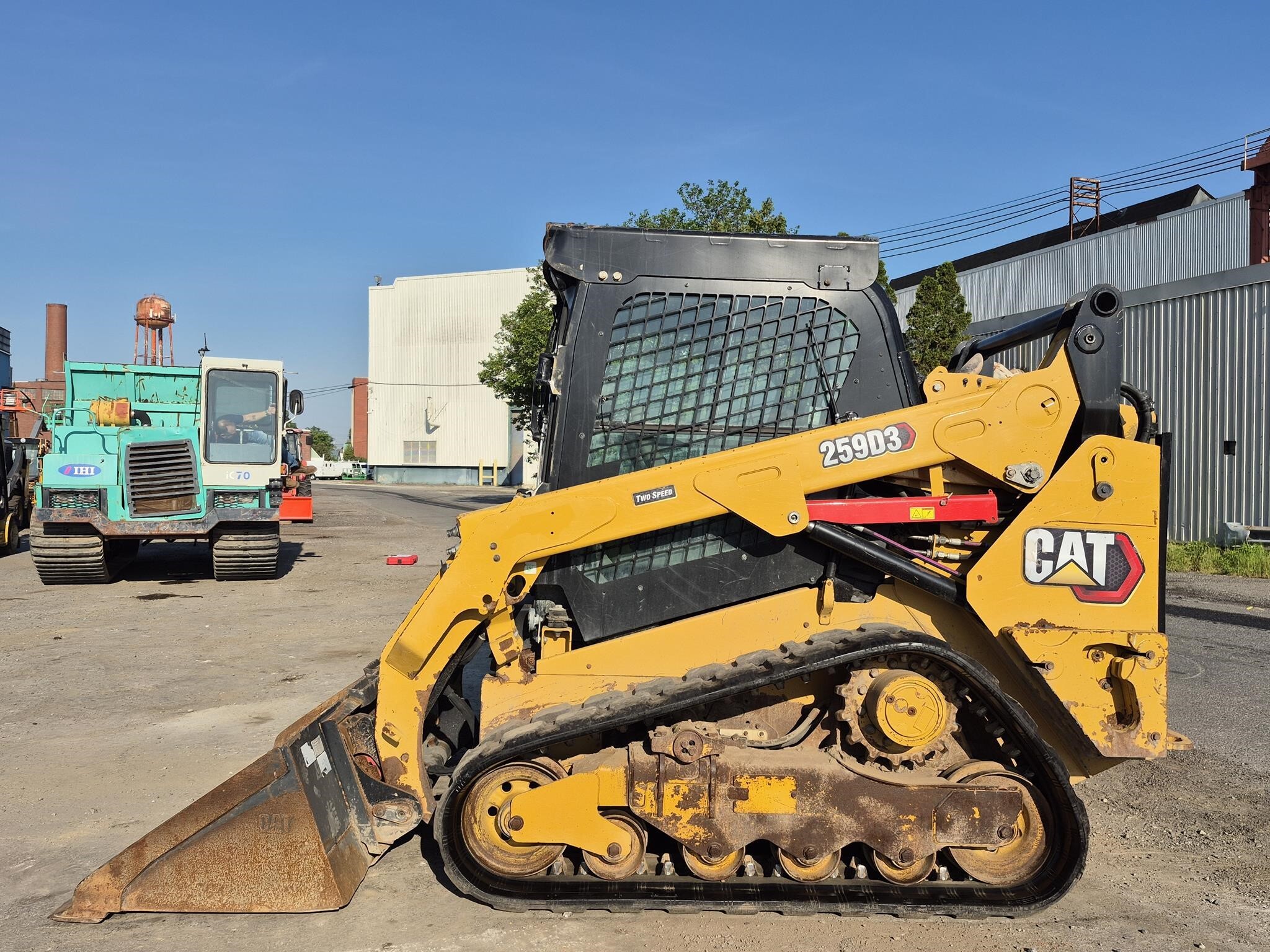 2023 CATERPILLAR 259D3 in Essington, PA