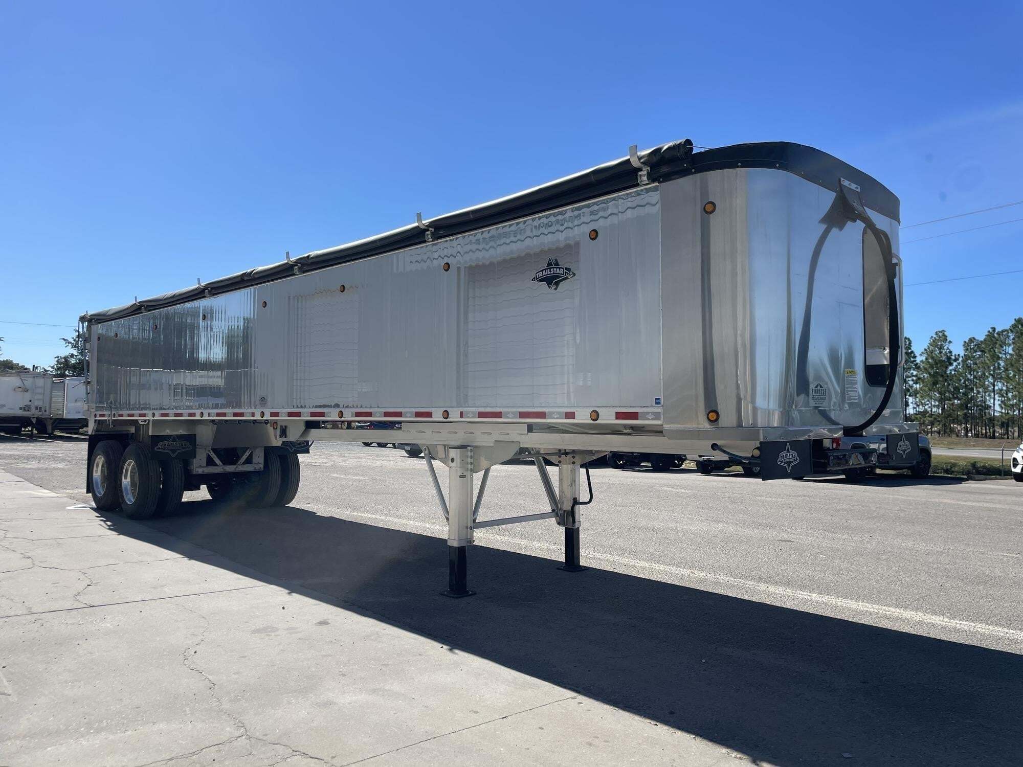 2024 TRAILSTAR 39' X 96" X 60" FRAMELESS SMOOTH SIDE DUMP in Saint George, SC