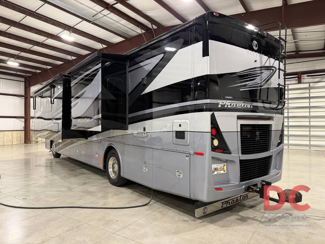 A photo of this 2022 Tiffin Motorhomes PHAETON 40 QBH