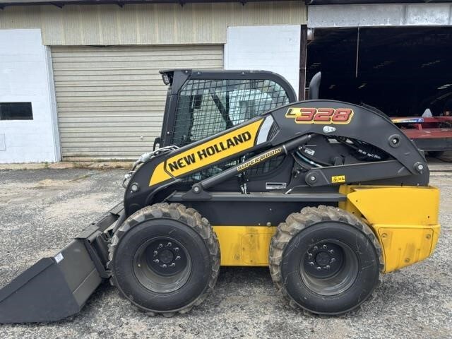 2026 NEW HOLLAND L328 in Bridgeton, NJ