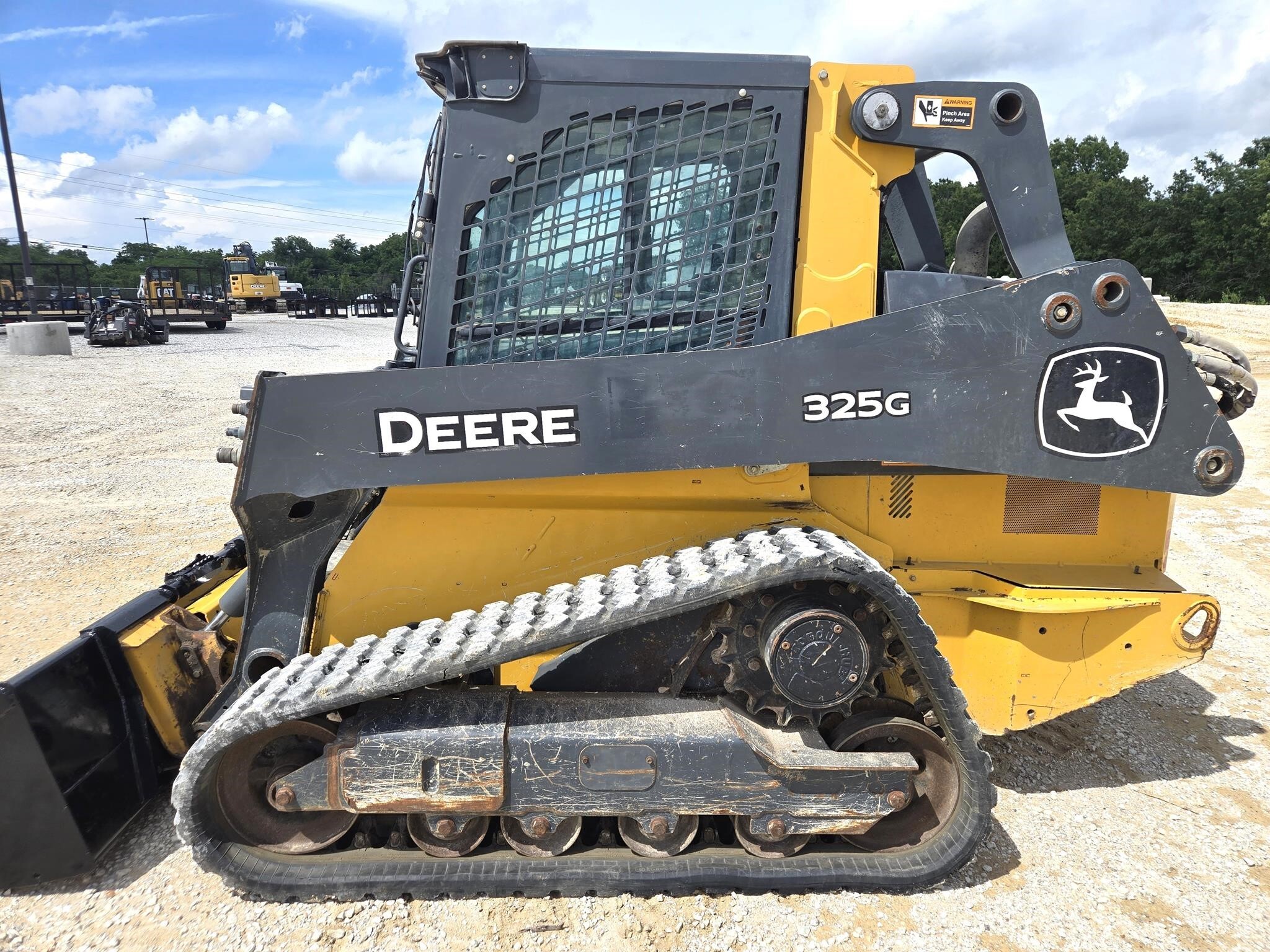 2021 DEERE 325G in Wentzville, MO