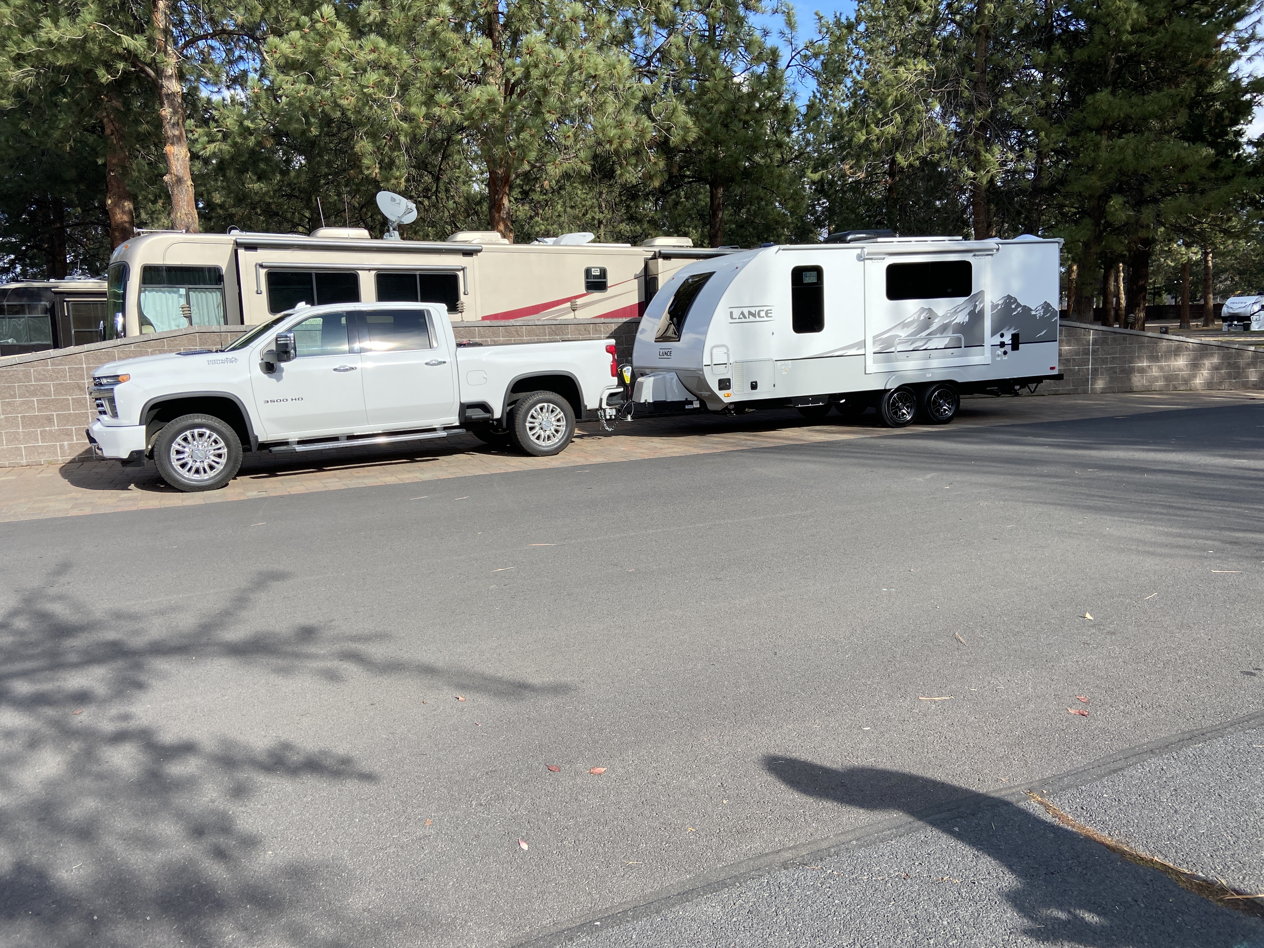 2021 Lance 1995 TRAVEL TRAILER in walla WA