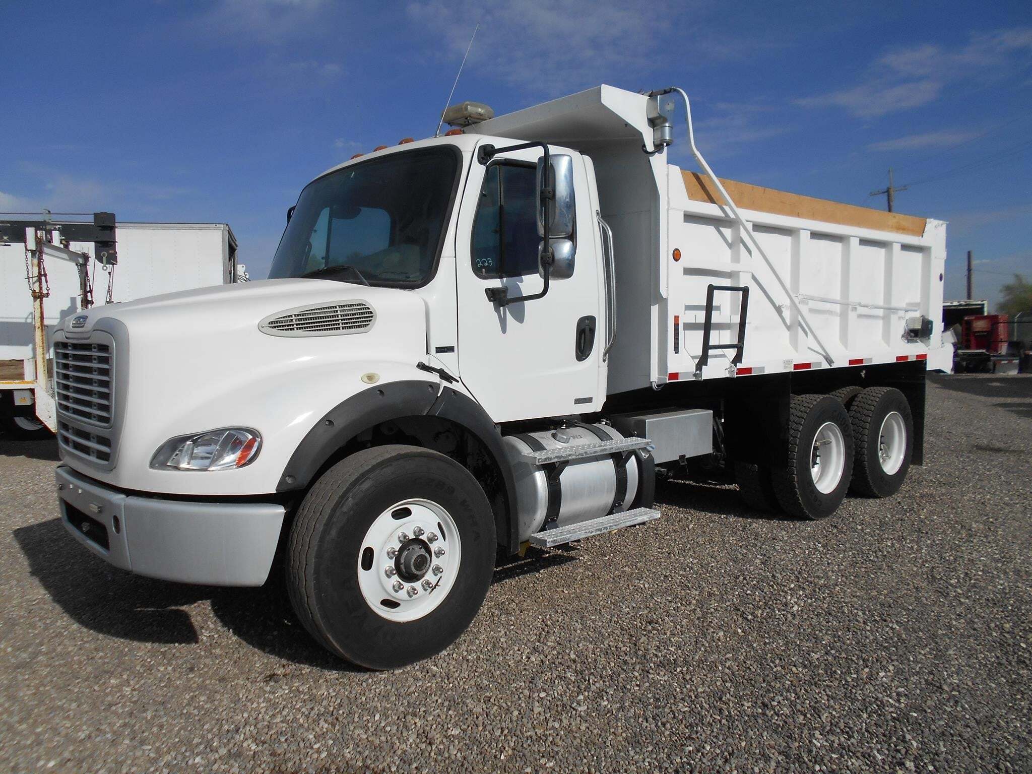 2010 FREIGHTLINER BUSINESS CLASS M2 112 in Tucson, AZ