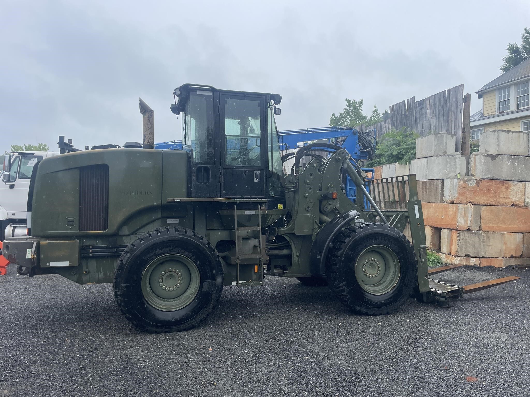 2005 CATERPILLAR IT28G in Orange, VA