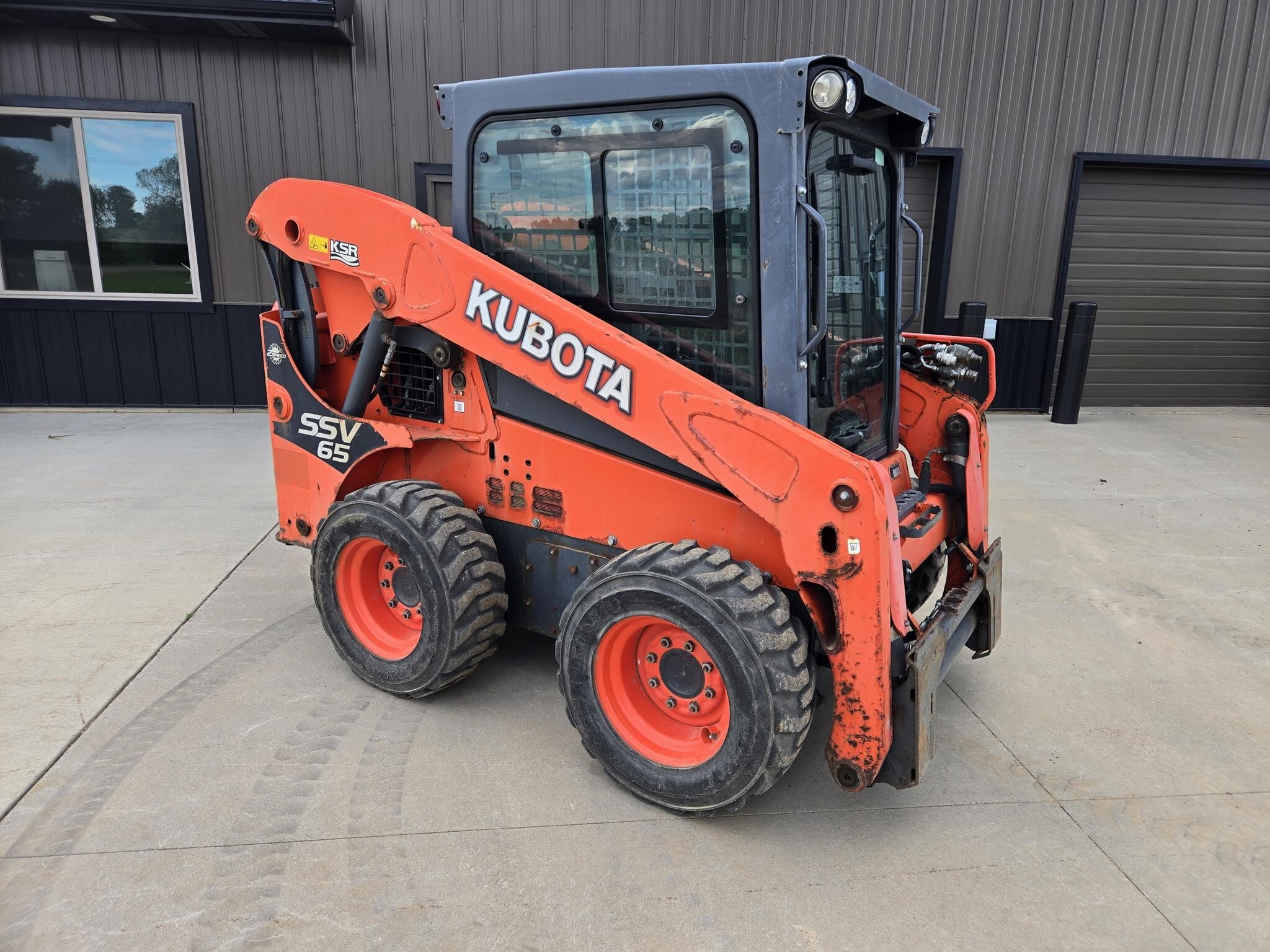 2019 KUBOTA SSV65 in Gary, SD