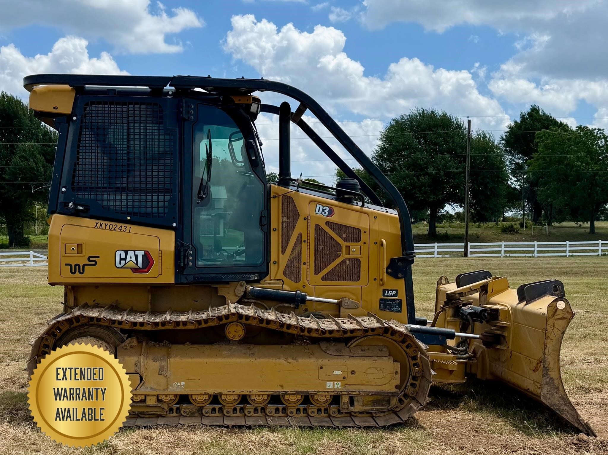 2021 CATERPILLAR D3 LGP in Trinidad, TX