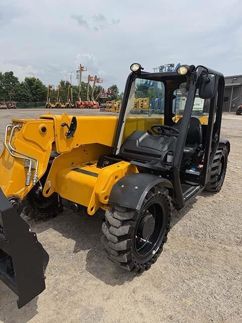 2021 JCB 505-20TC in Conway, AR