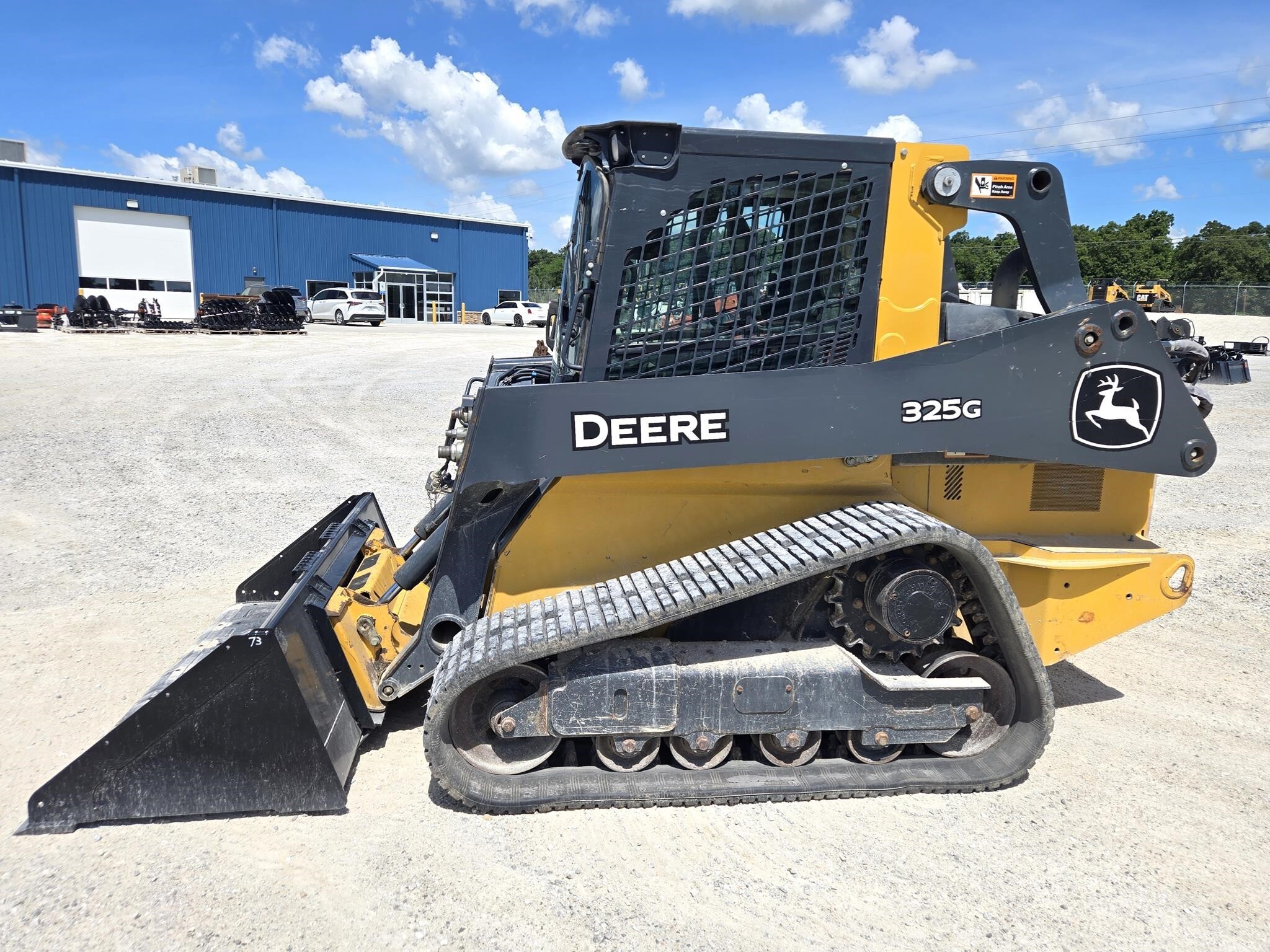 2021 DEERE 325G in Wentzville, MO