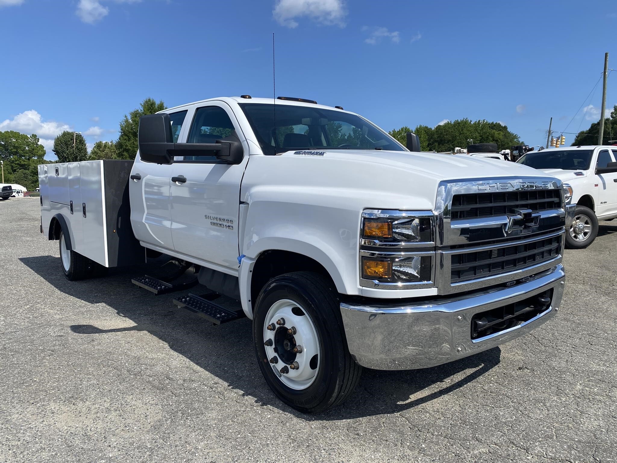 2023 CHEVROLET SILVERADO 5500HD in Greensboro, NC