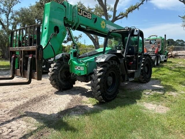 2017 JCB 509-42 in Tampa, FL