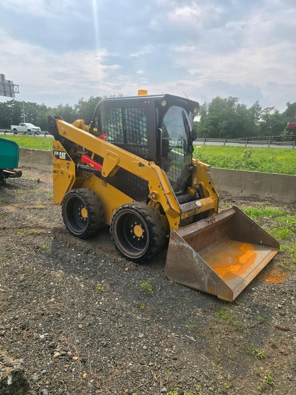 2015 CATERPILLAR 232D in North Haven, CT