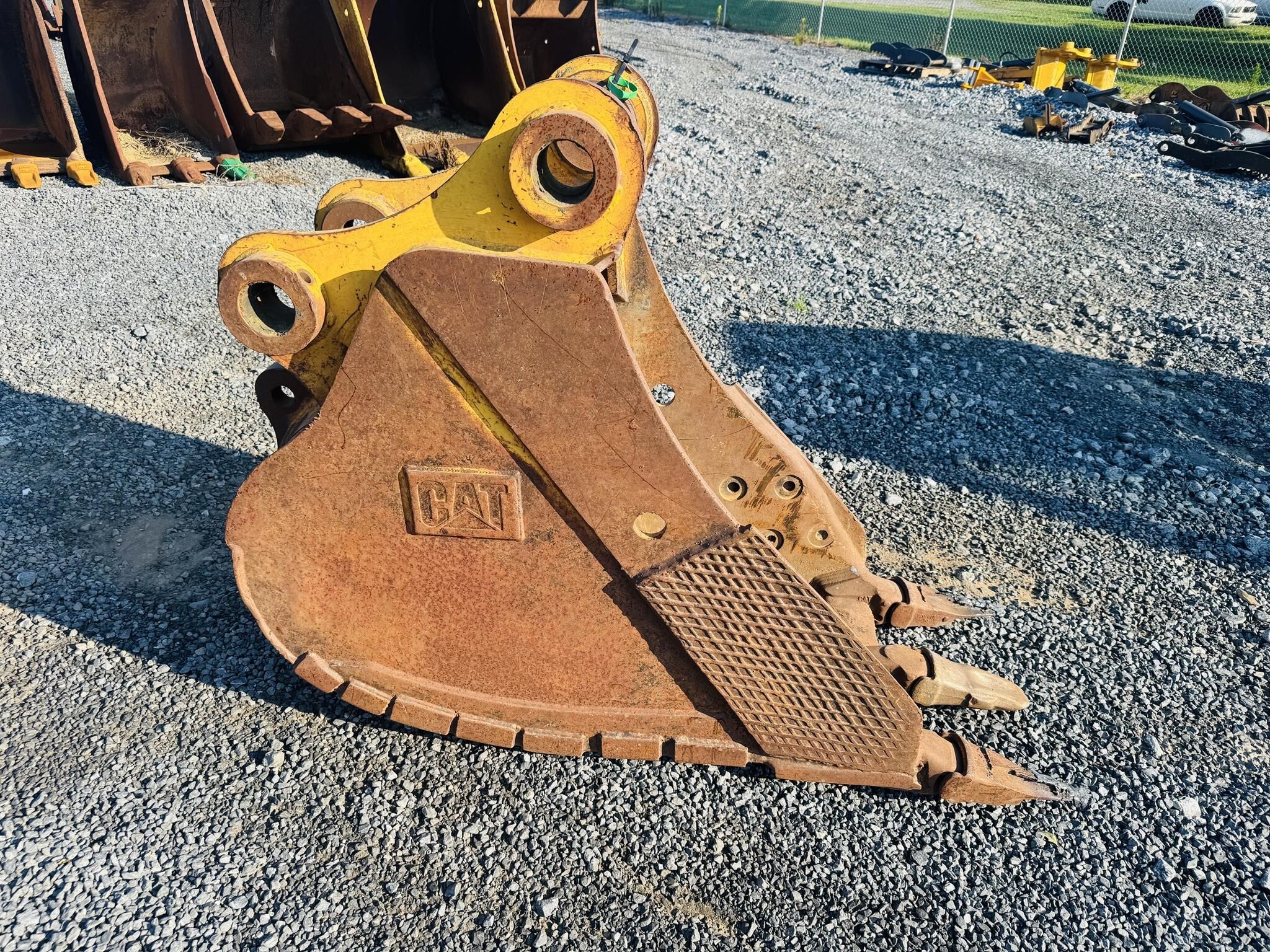 CATERPILLAR Attachment in Womelsdorf, PA
