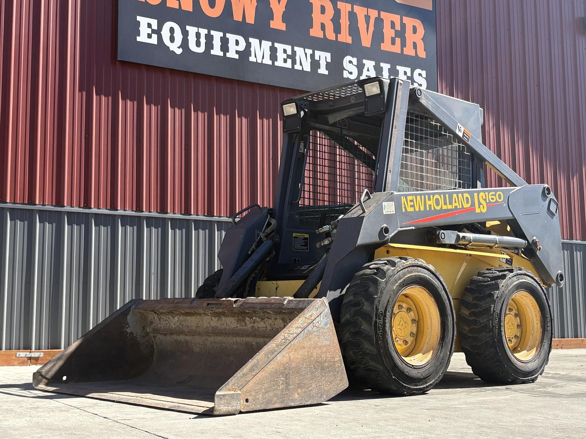 2001 NEW HOLLAND LS160 in Cle Elum, WA