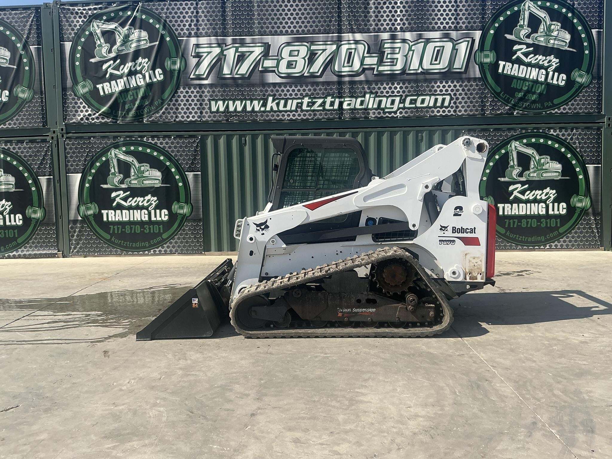 2021 BOBCAT T870 in Littlestown, PA