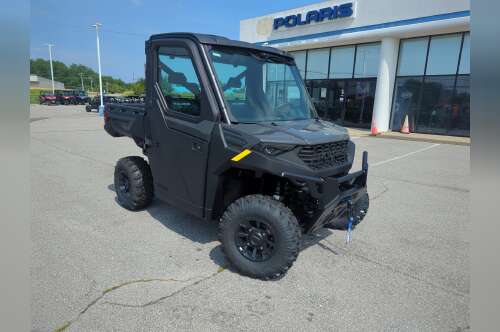2026 Polaris Ranger 1000 Cab BASE in dry ridge KY
