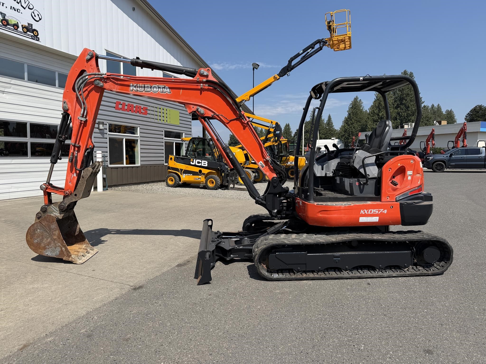2012 KUBOTA KX057-4 in Lynden, WA