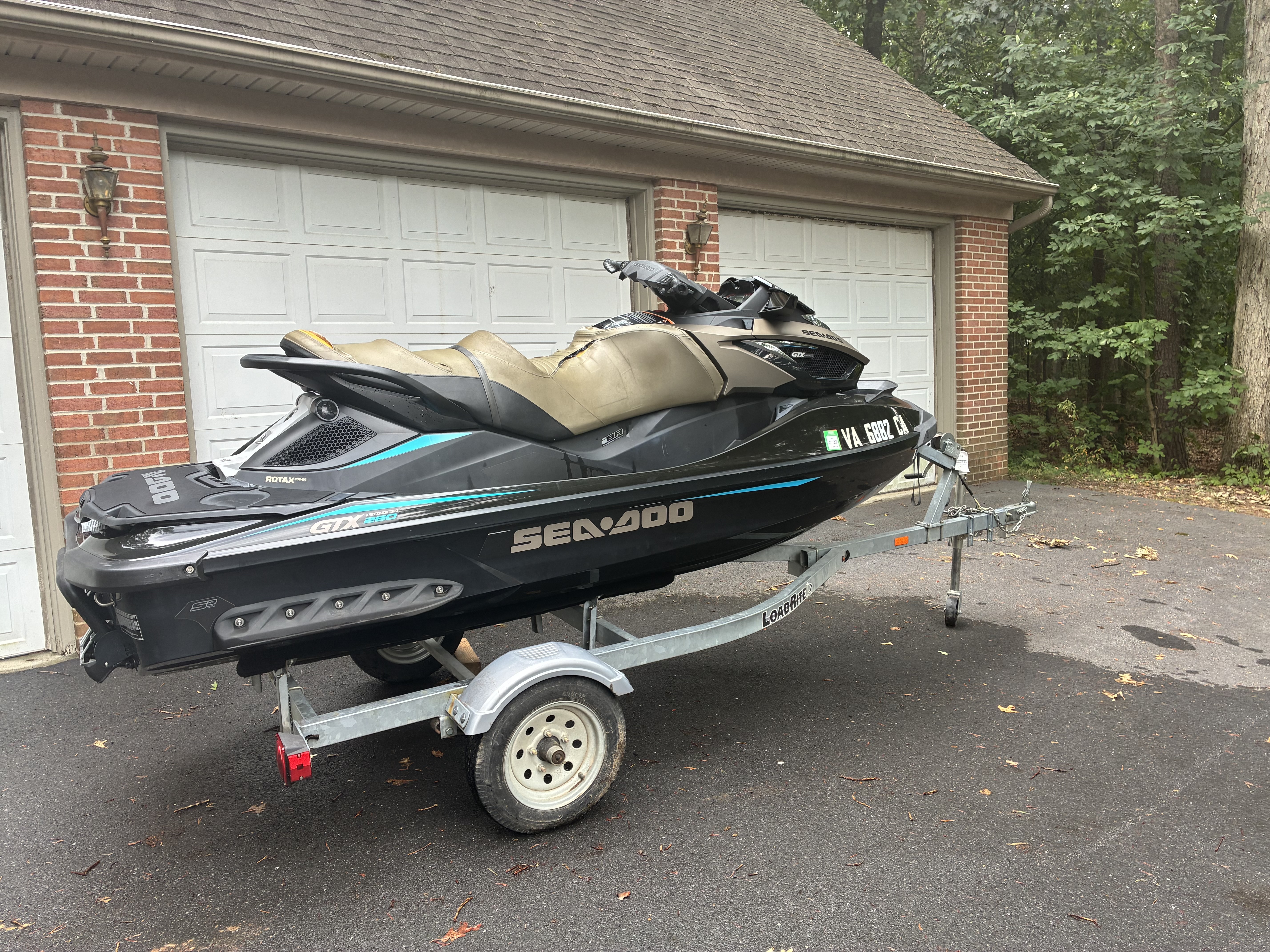 2017 Sea-Doo GTX LIMITED IS 260 LIMITED IS 260 in Stephens City, VA