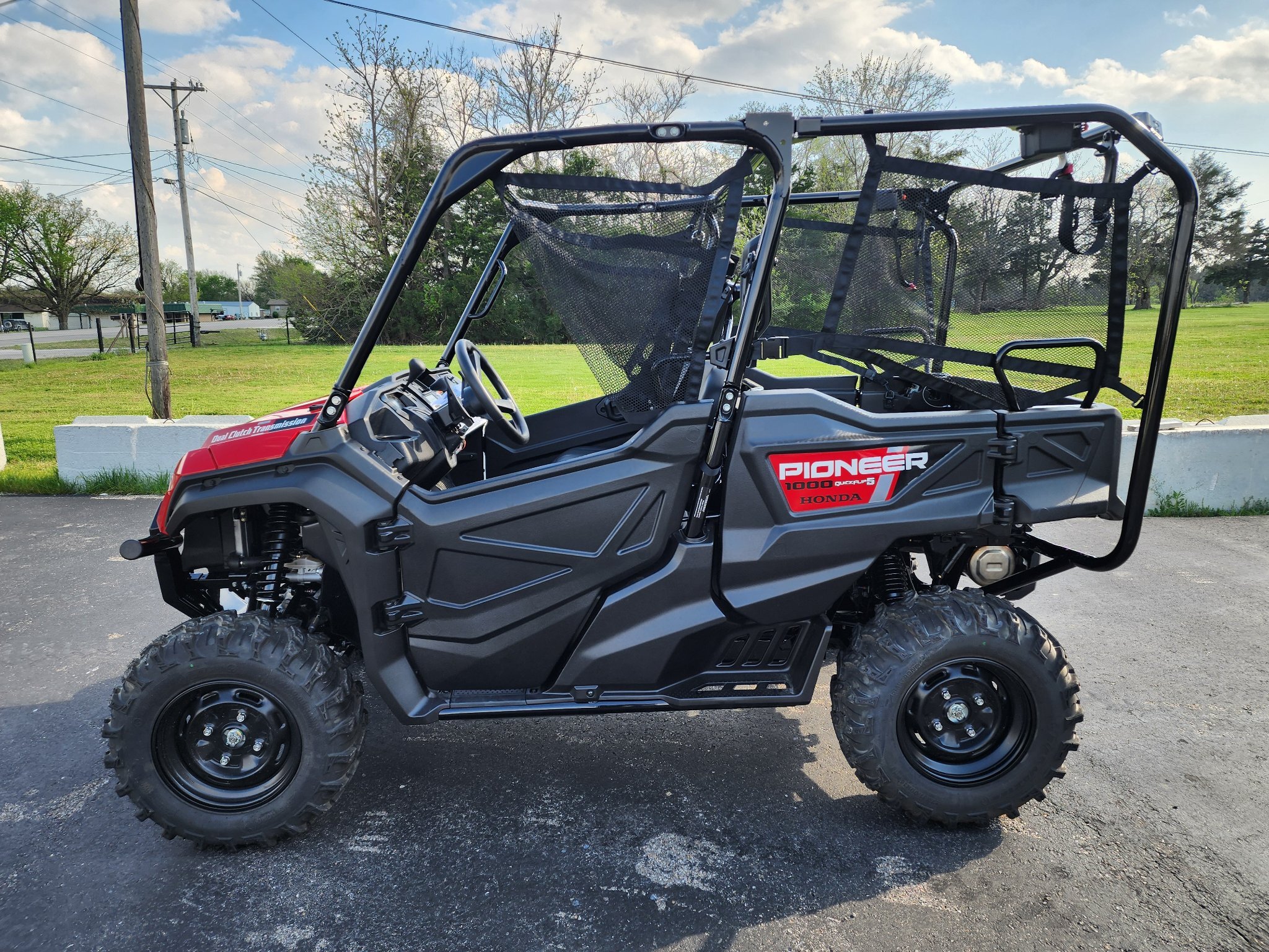2025 Honda Pioneer 1000-5 in chanute KS
