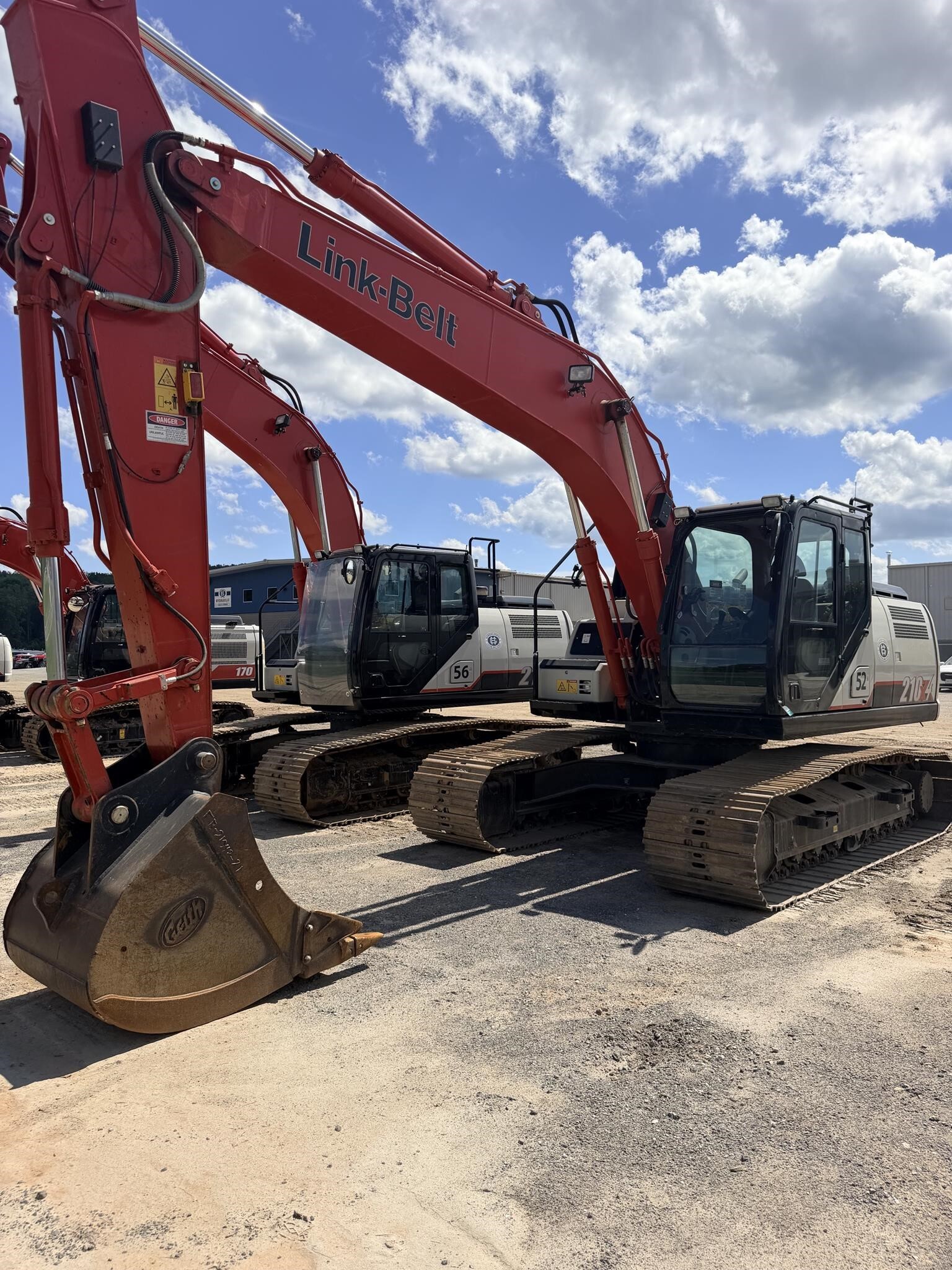 2023 LINK-BELT 210 X4 in Lynchburg, VA