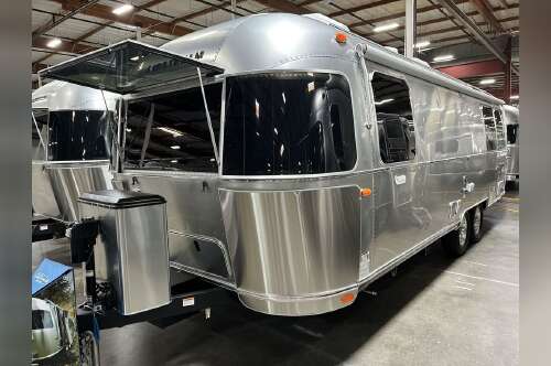 2027 Airstream Flying Cloud 27FB in fairfield CA