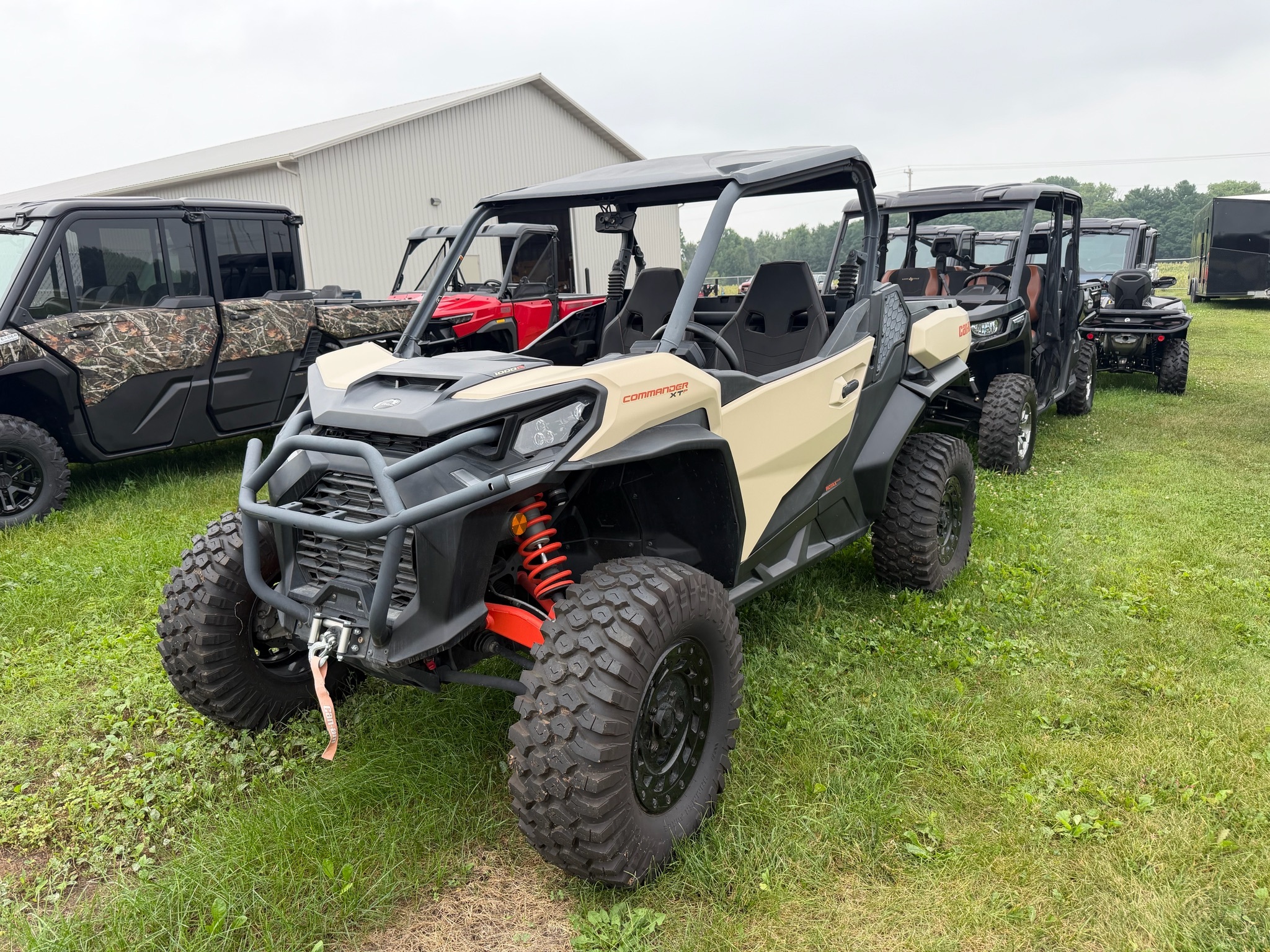 2023 Can-Am Commander XT-P Recreation / Sport ATV