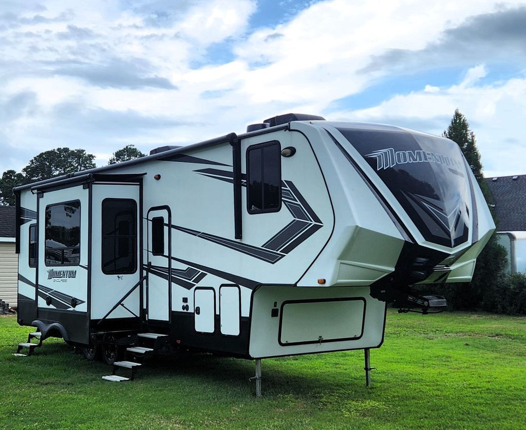 2020 Grand Design Momentum G Class 328G Fifth Wheel Toy Hauler RV