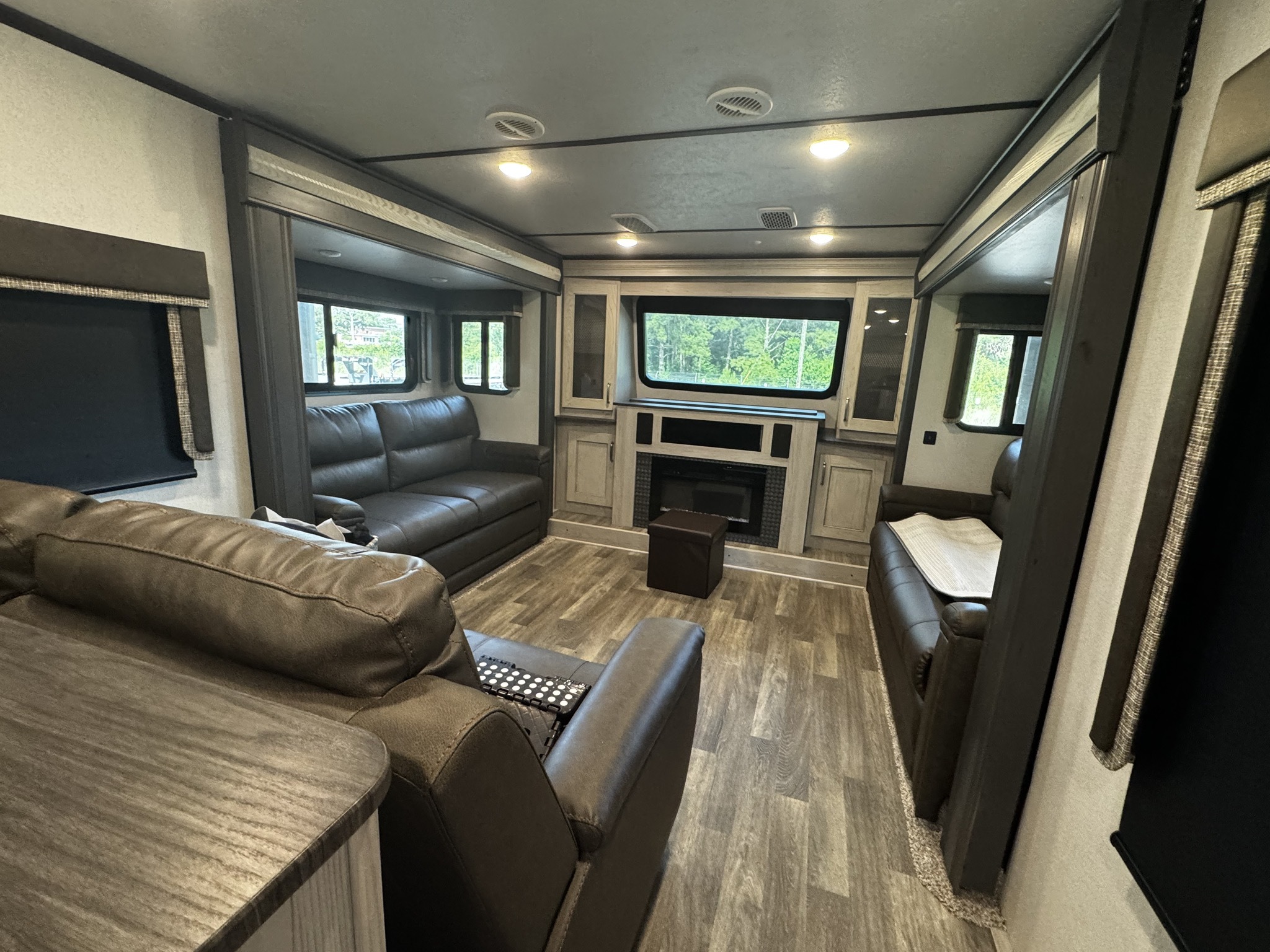 2021 Keystone MONTANA HIGH COUNTRY 377FL RV