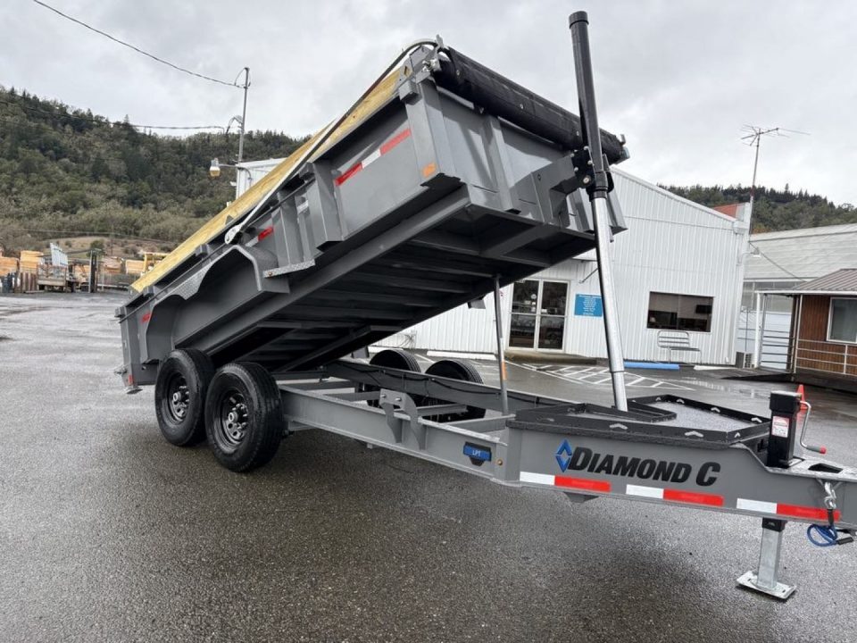 2026 Diamond C Trailers LPT207 14X82 in Roseburg, OR