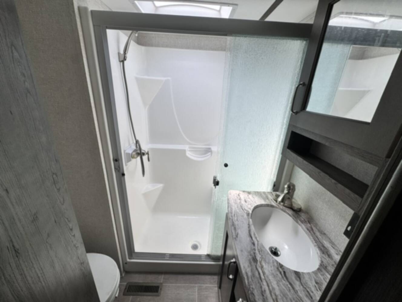A photo of this 2019 Keystone Montana 362RD