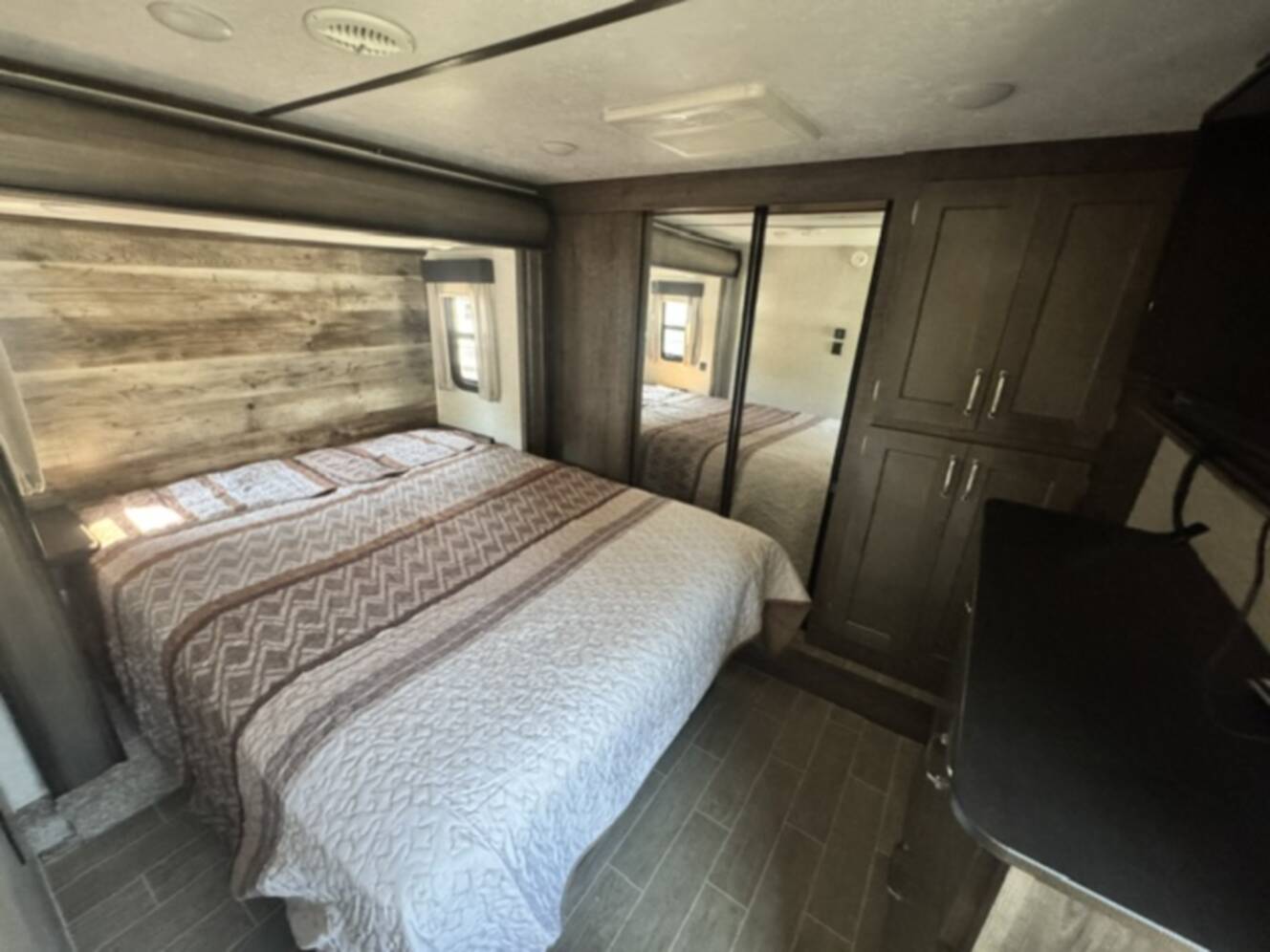 A photo of this 2019 Keystone Montana 362RD