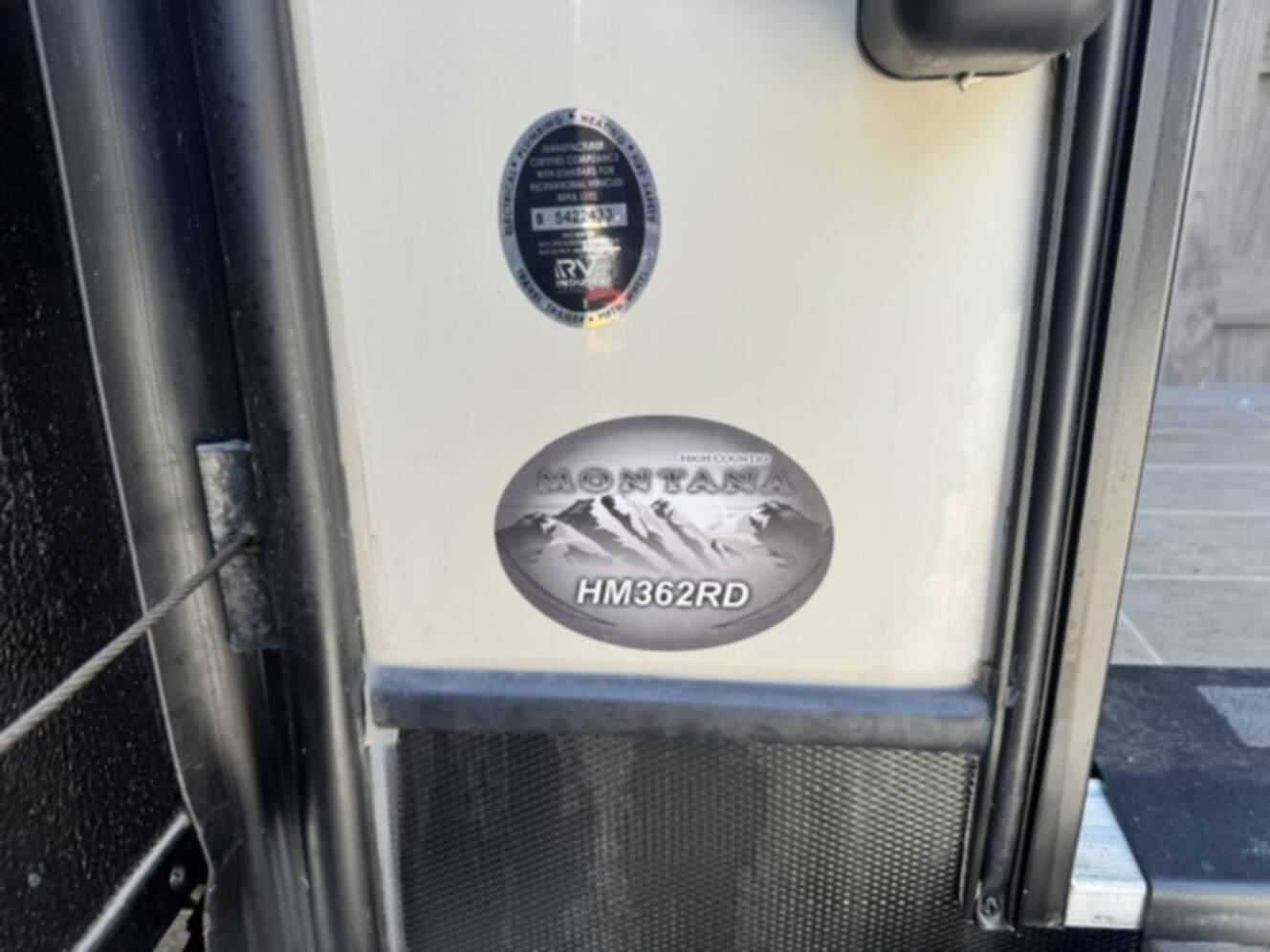 A photo of this 2019 Keystone Montana 362RD