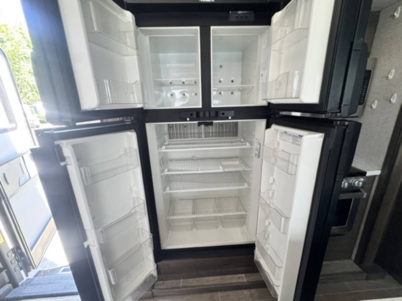 A photo of this 2019 Keystone Montana 362RD