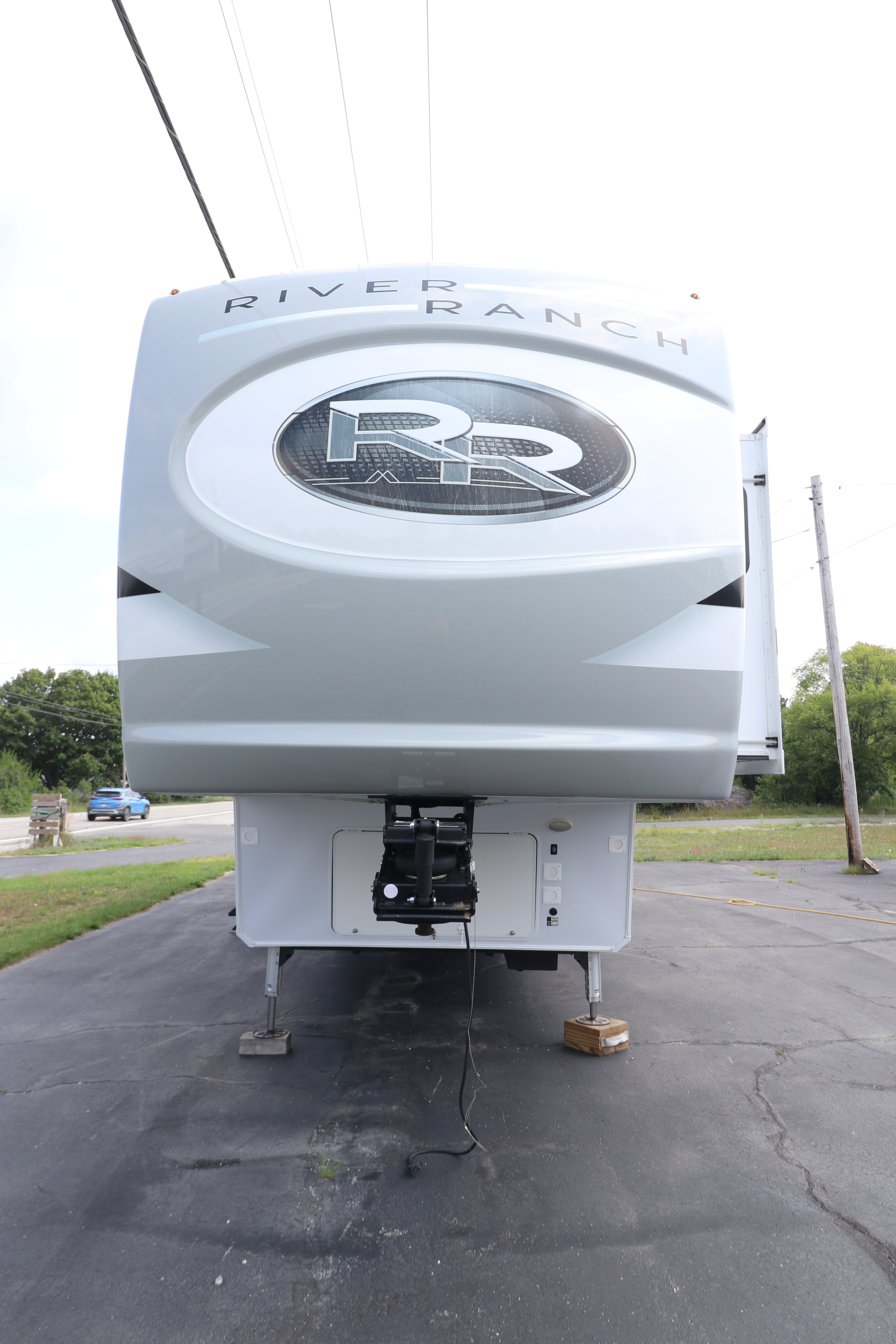 2021 Palomino COLUMBUS RIVER RANCH 392MB in twin lake MI