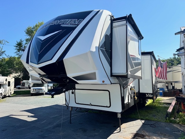 2021 Grand Design MOMENTUM 395M in ballston spa NY
