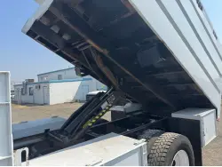 2015 FORD F650