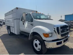 2015 FORD F650