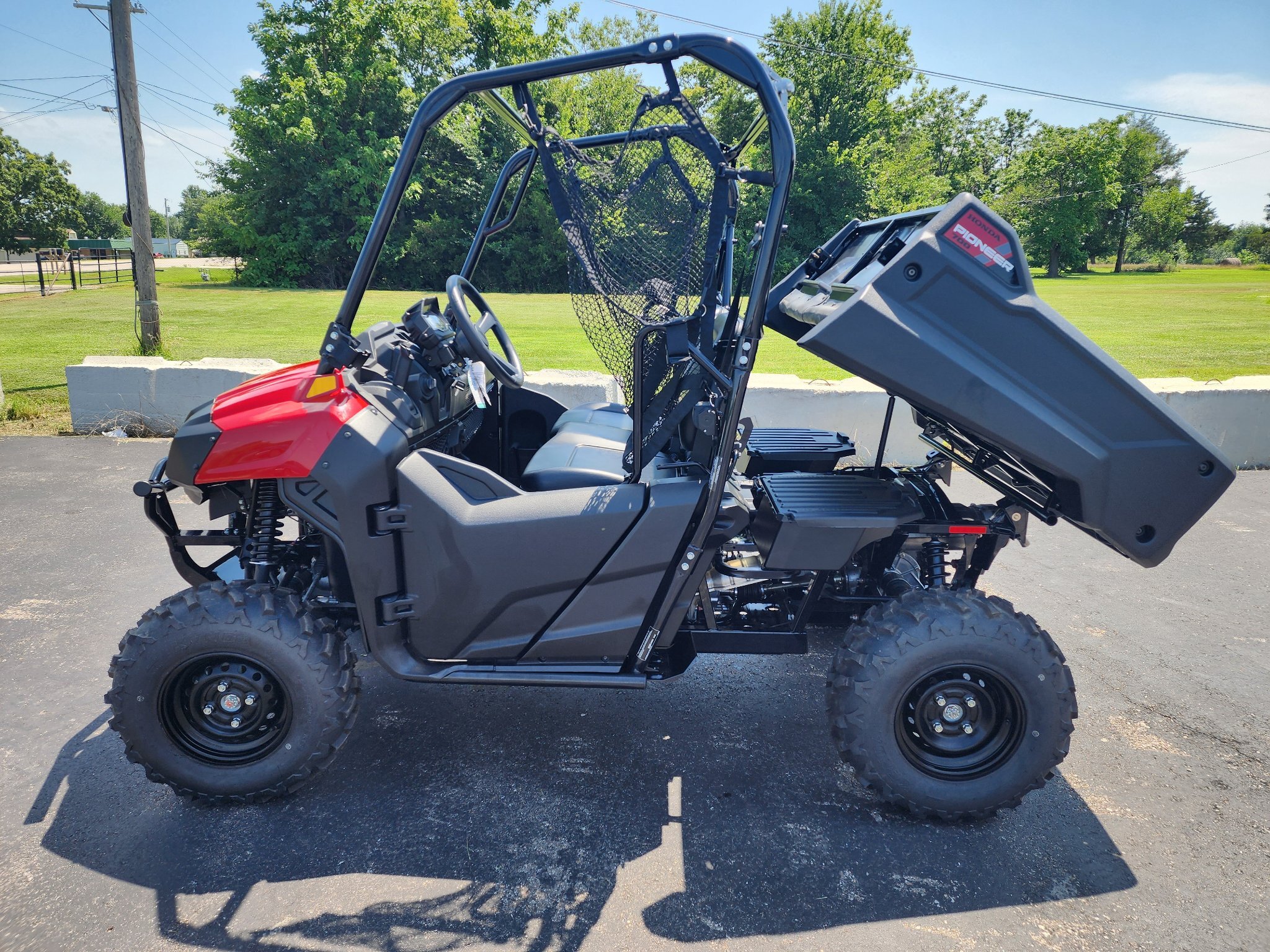 2026 Honda Pioneer 700 Deluxe in chanute KS
