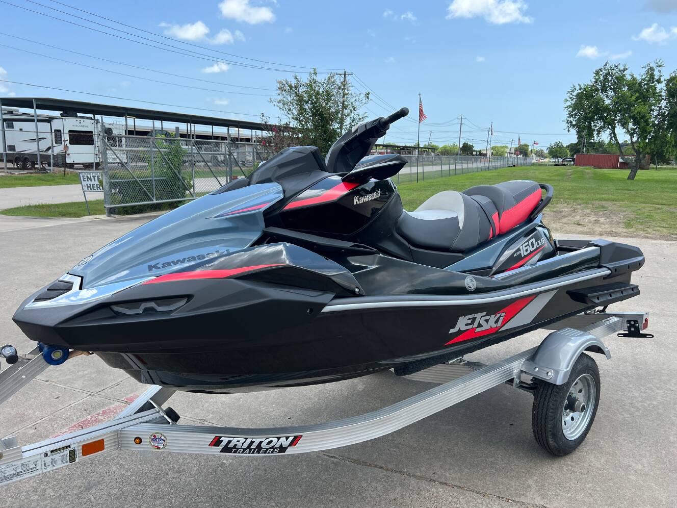 A photo of this 2025 Kawasaki Jet Ski® Ultra® 160LX-S