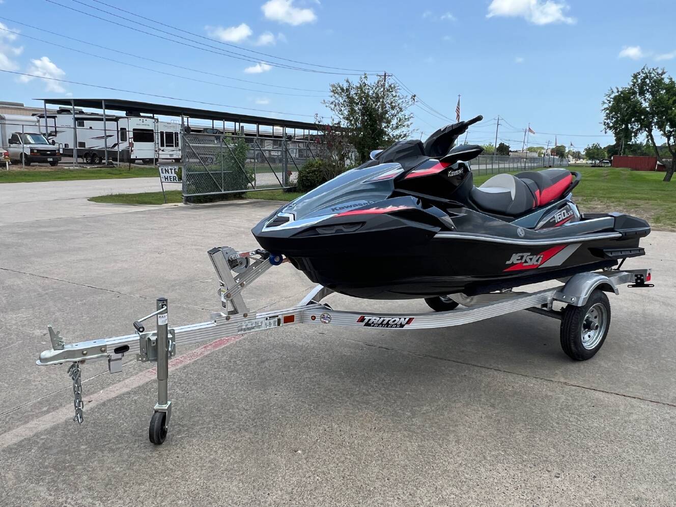 A photo of this 2025 Kawasaki Jet Ski® Ultra® 160LX-S