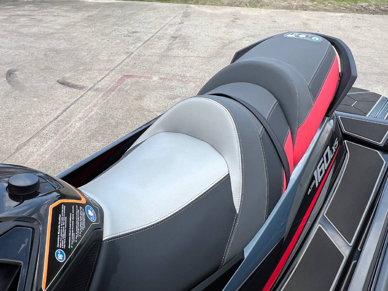 A photo of this 2025 Kawasaki Jet Ski® Ultra® 160LX-S