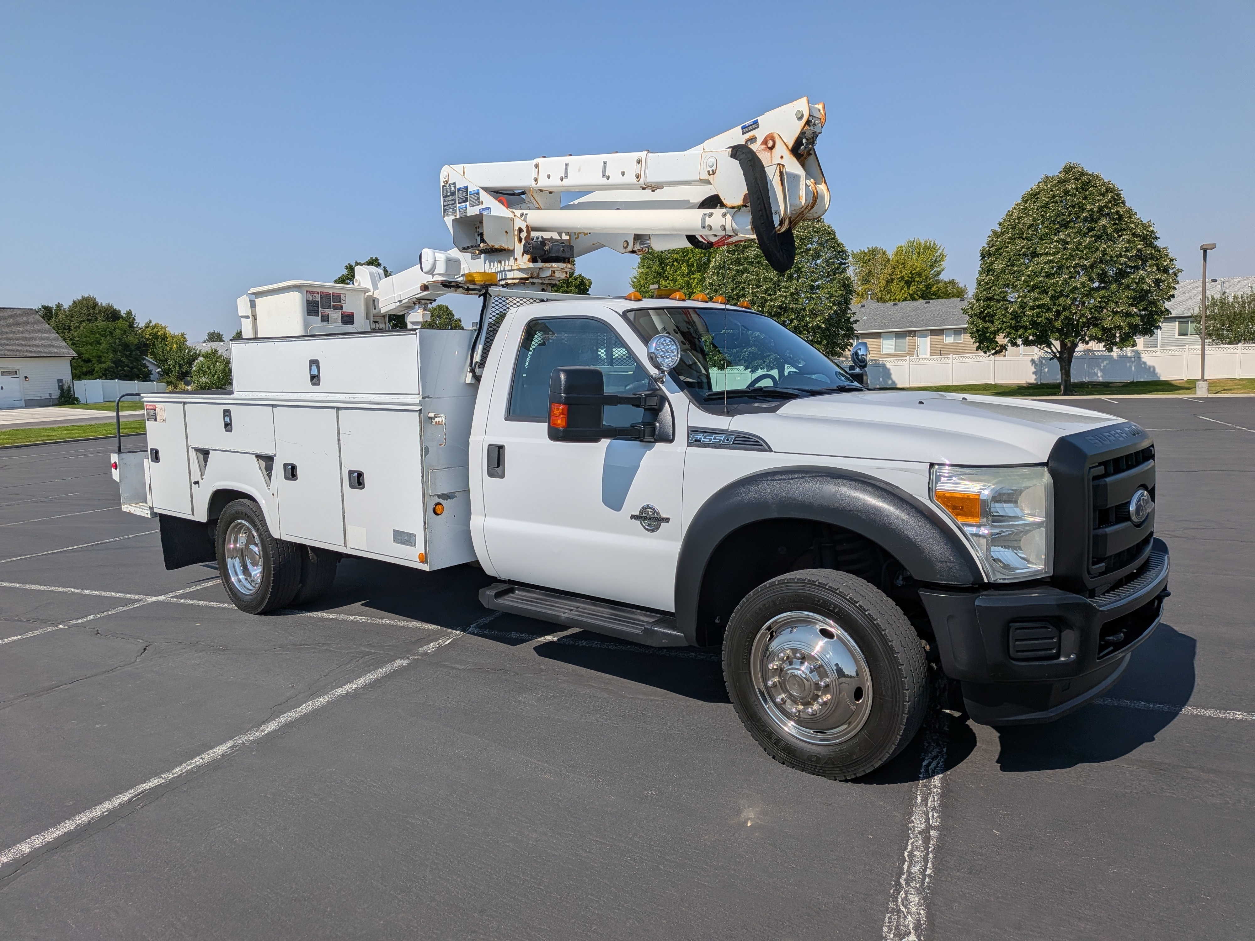 2014 ALTEC F550 ALTEC AT37G in Lehi, UT