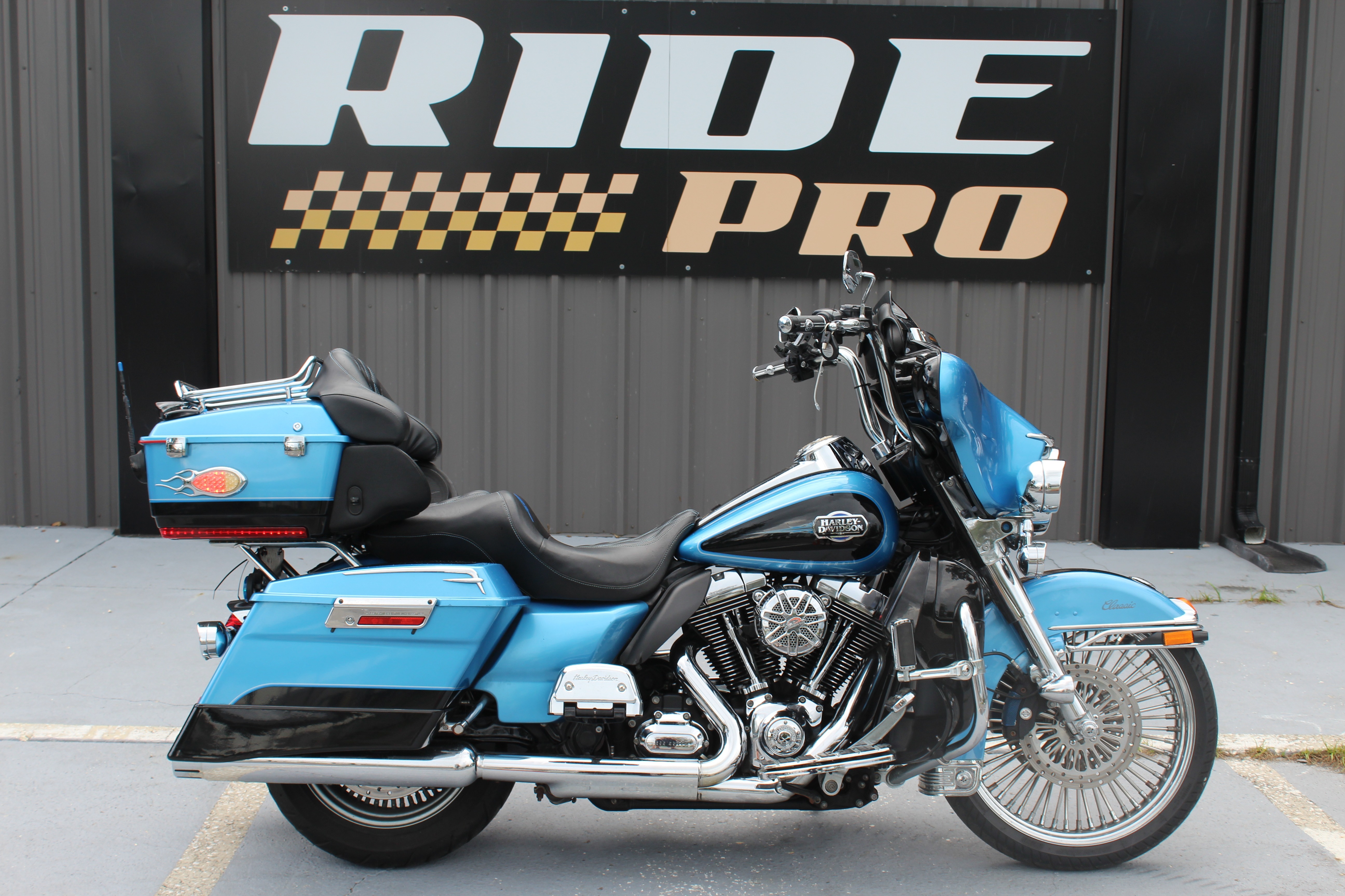 2011 Harley-Davidson Electra Glide® Classic CLASSIC in Brooksville, FL