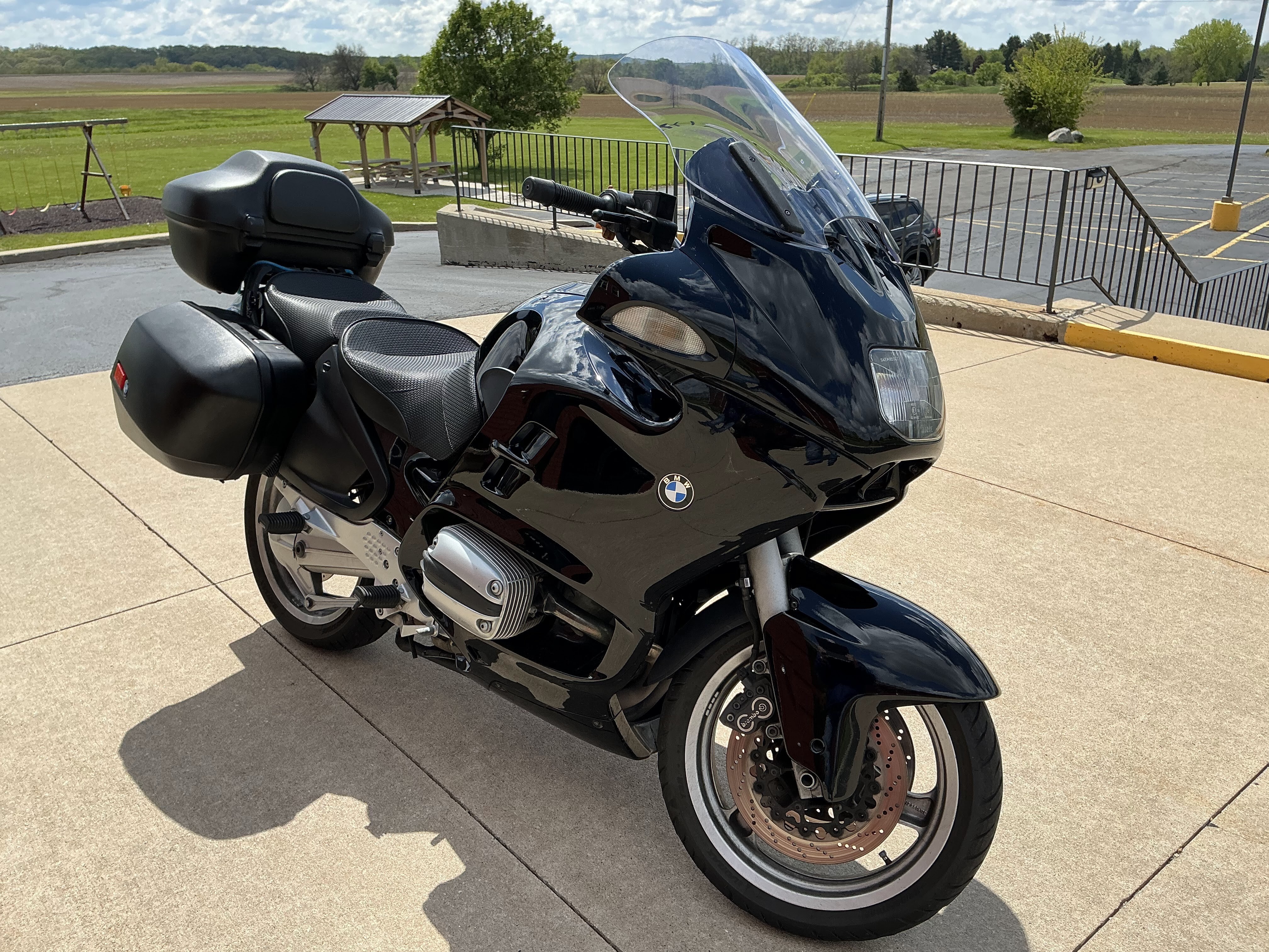 2000 BMW R 1100 RT in Ottawa, IL