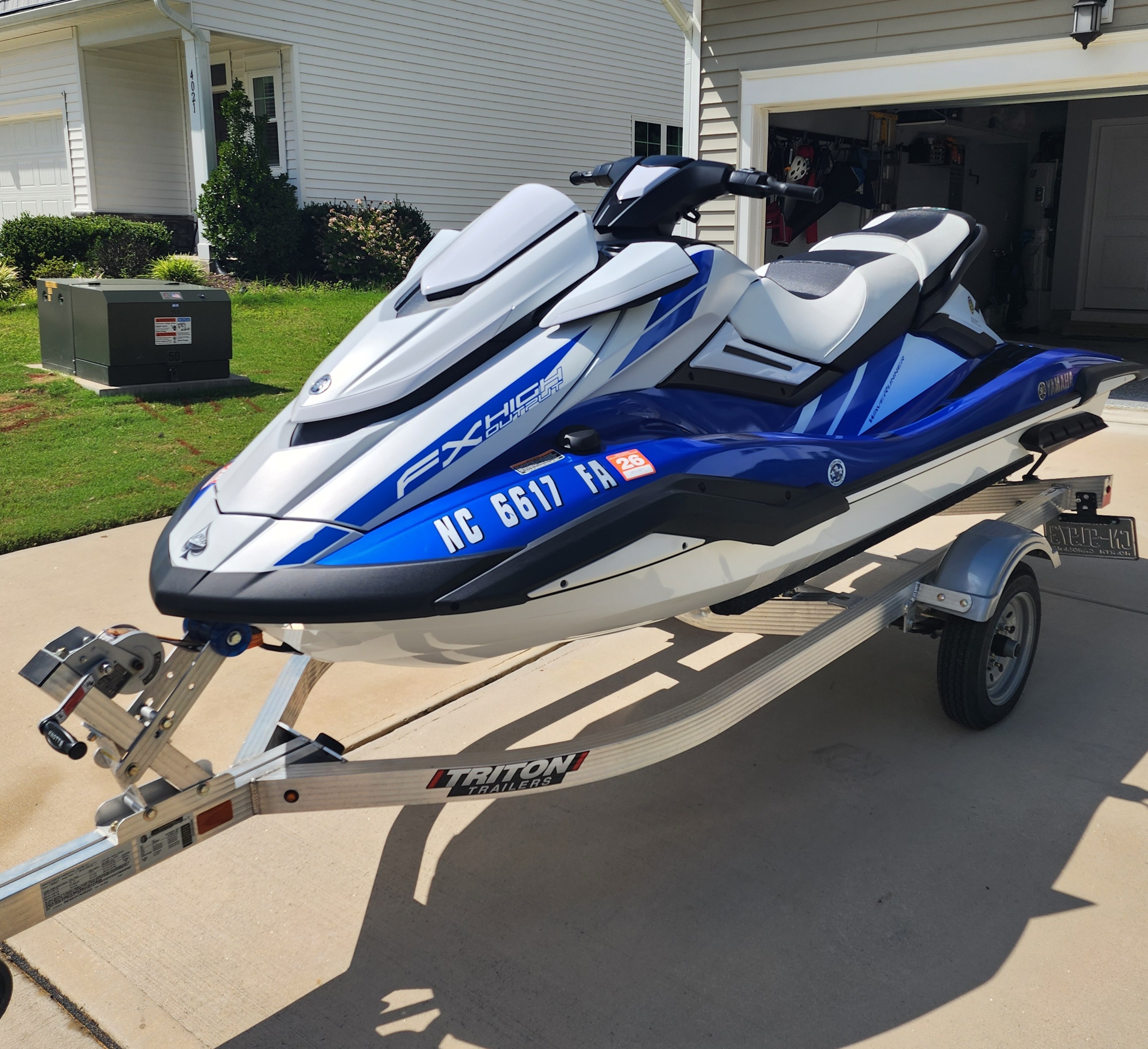 2023 Yamaha WAVERUNNER FX HO Three Seater jet ski